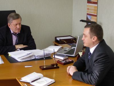 Николай Голик и омбудсмен Приморья. Фото с сайта ombu.primorsky.ru