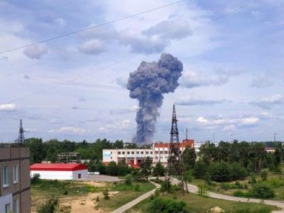 Взрыв на заводе "Кристалл" в Дзержинске 2019. Фото: koza.press